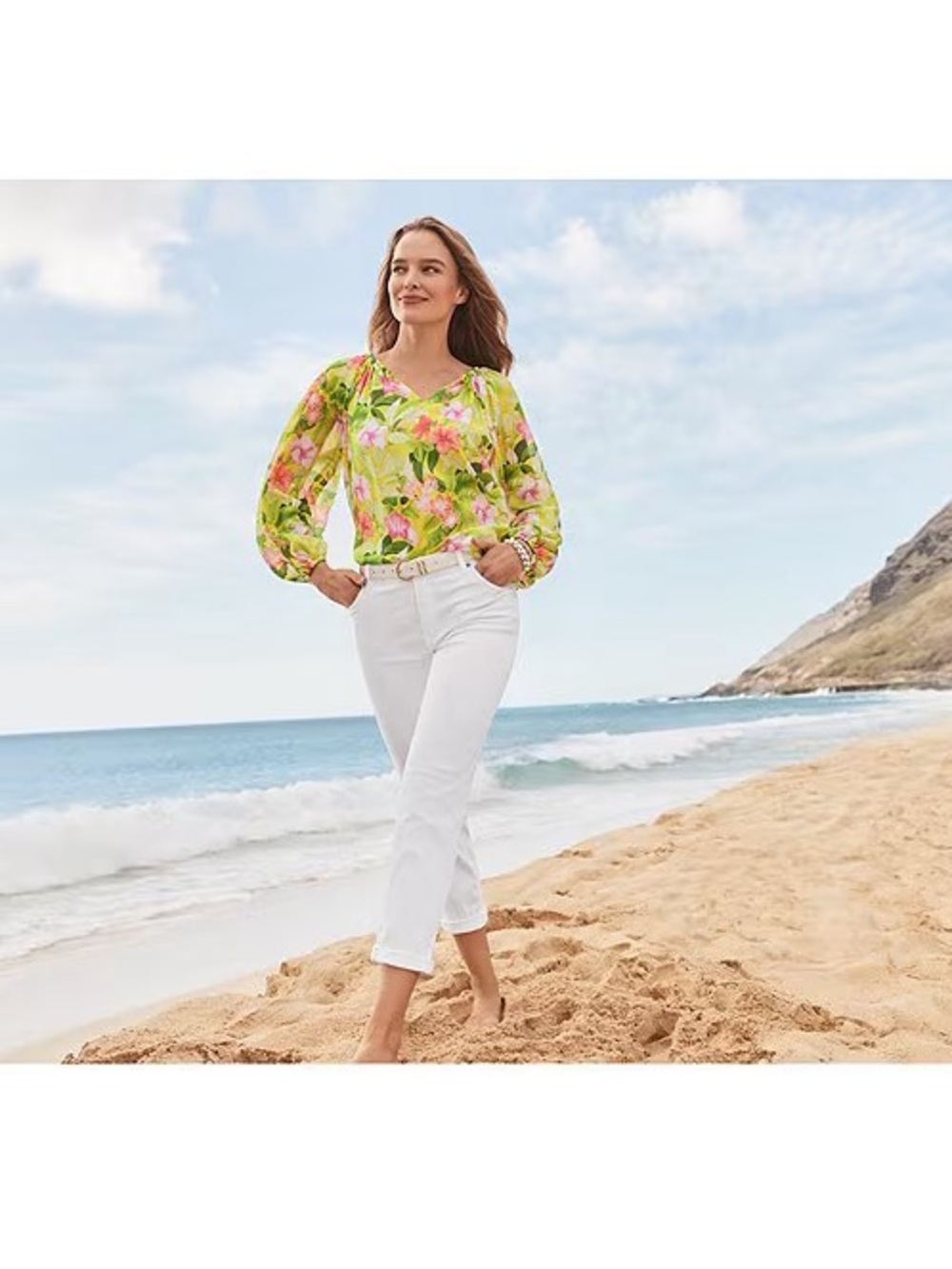 Tommy Bahama White Cropped Jeans - Straight Ankle